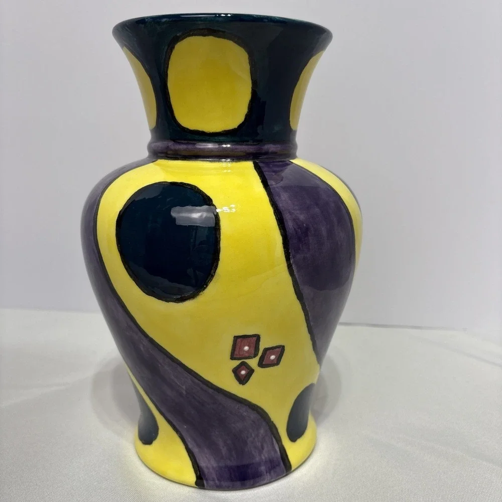 HANDMADE ART POTTERY CERAMIC VASE ABSTRACT‎ COLORFUL SIGNED 